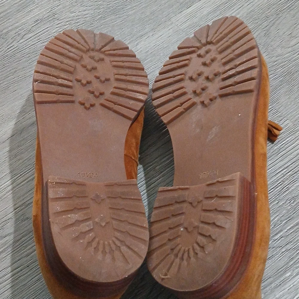 Talbots Women's Suede Tassel Loafers in Camel  Sz 10.5  EUC - Picture 8 of 9